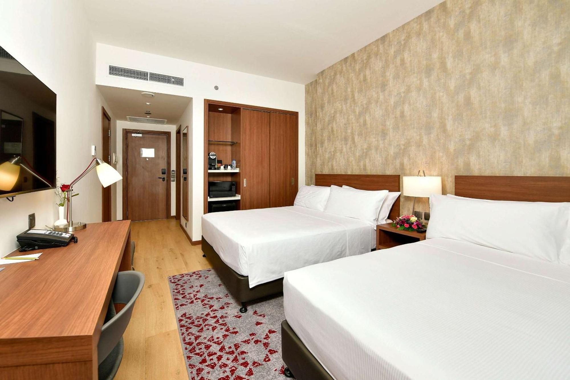 Comfort Hotel Riyadh Olaya מראה חיצוני תמונה