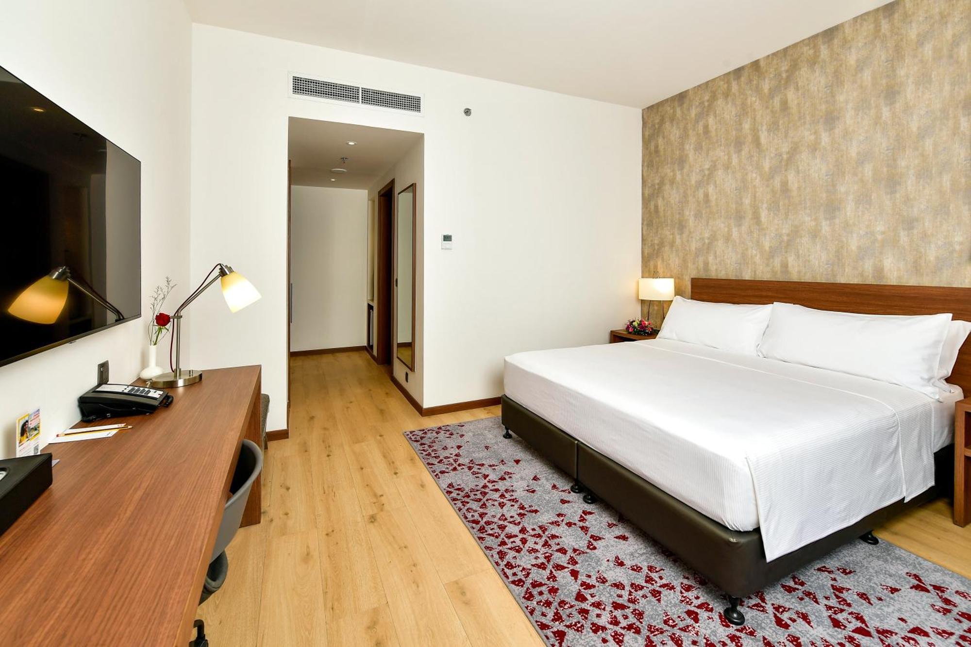 Comfort Hotel Riyadh Olaya מראה חיצוני תמונה