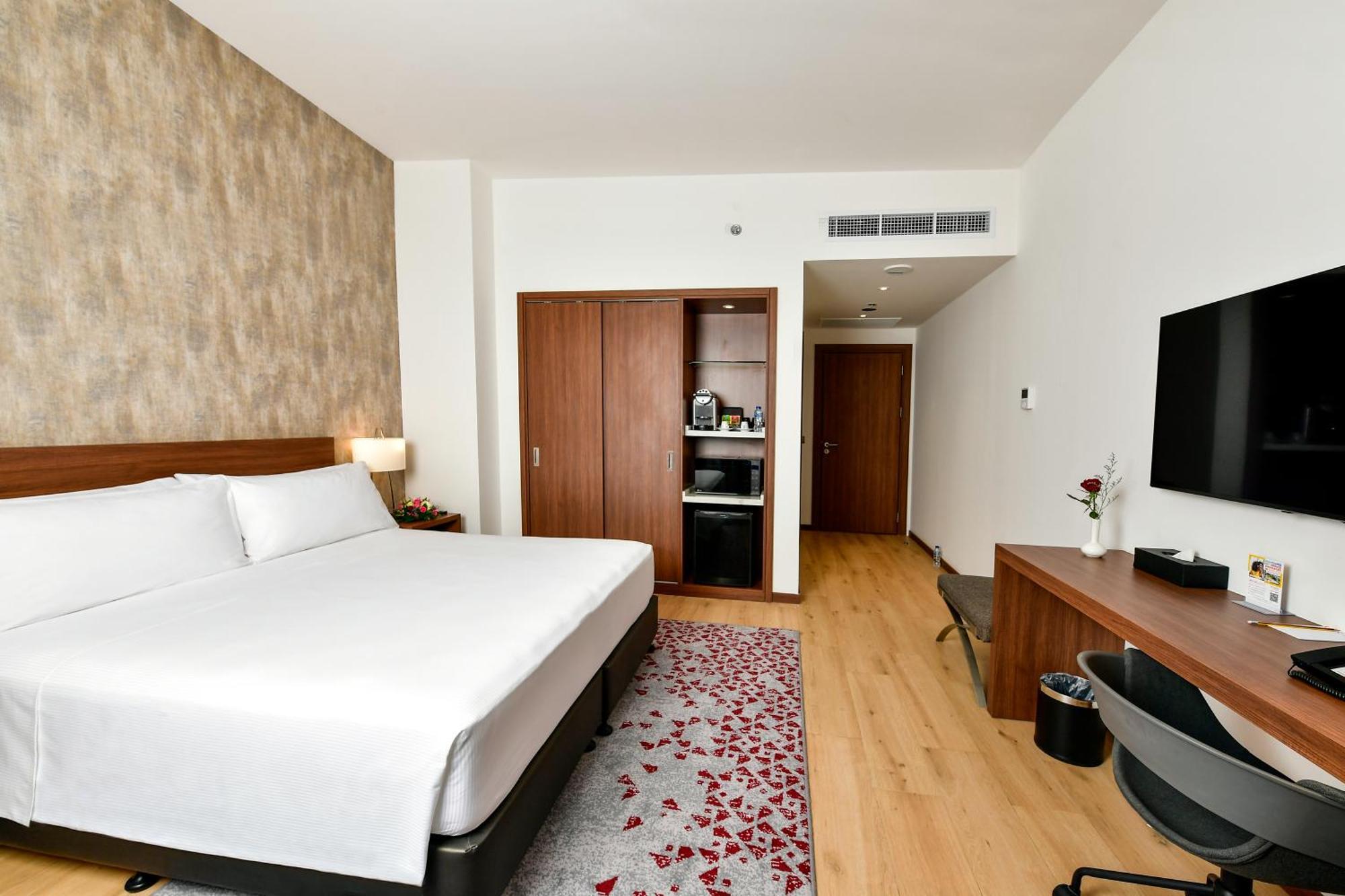 Comfort Hotel Riyadh Olaya מראה חיצוני תמונה